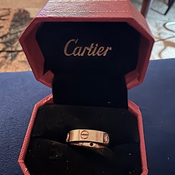The love ring by Cartier - Picture 3 of 5